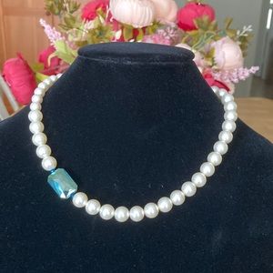 Swarovski pearl necklace
